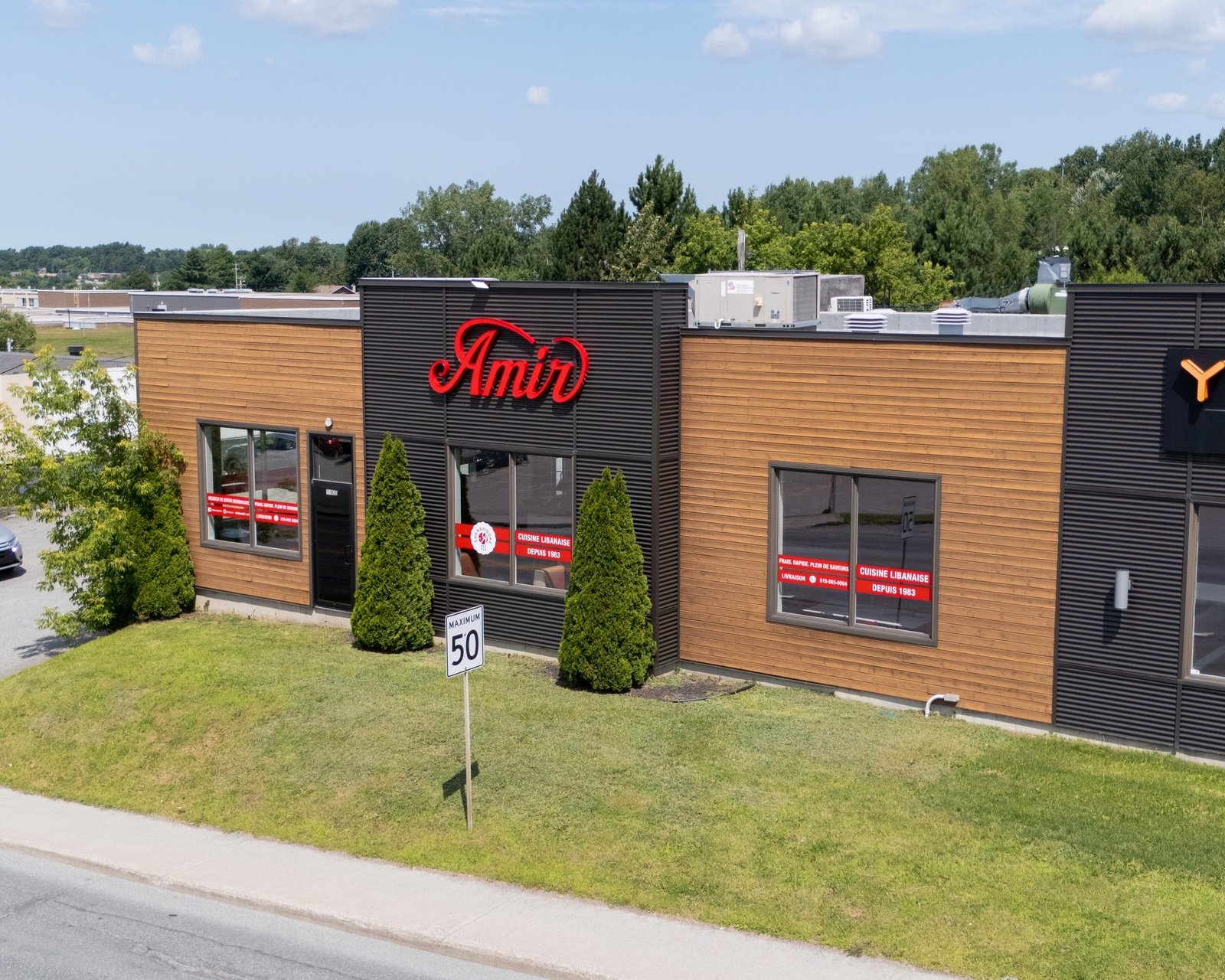 Immeuble résidentiel moderne vu du ciel