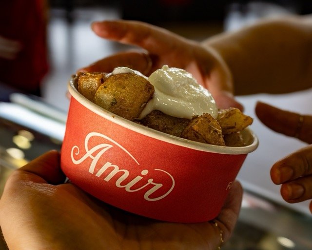 Photographie Amir — wraps, salades et détails